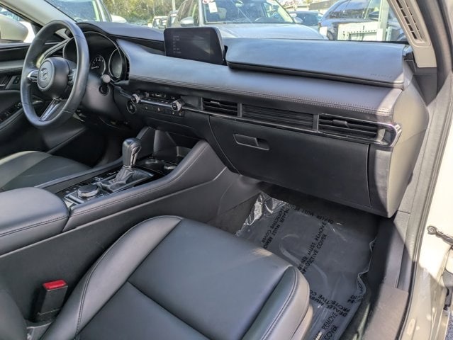 Thumbnail: 2025 Mazda Mazda3 - 25