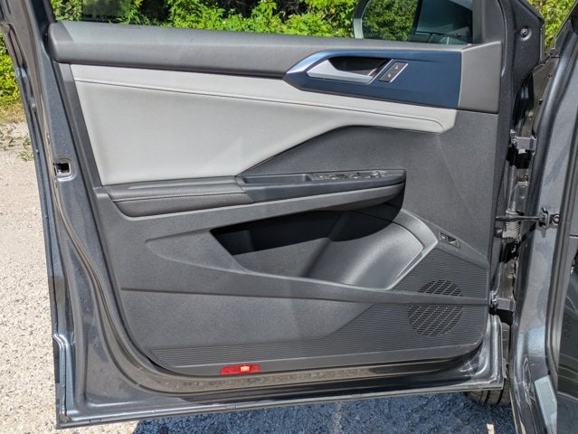 Thumbnail: 2024 Volkswagen Taos - 11