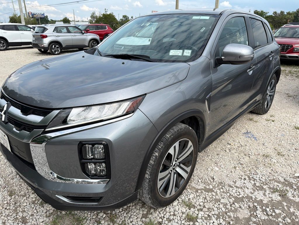 2025 Mitsubishi Outlander Sport 2.0 SE AWC CVT's photo