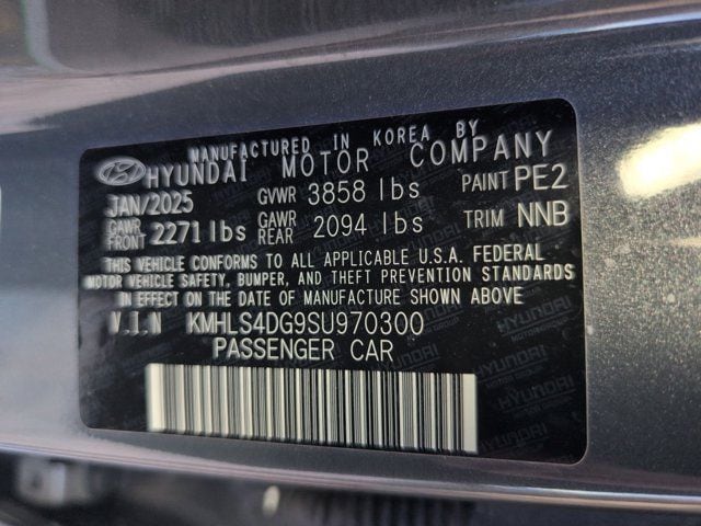 Thumbnail: 2025 Hyundai Elantra - 35