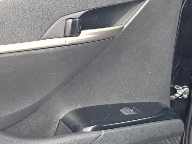 Thumbnail: 2025 Toyota Camry - 25