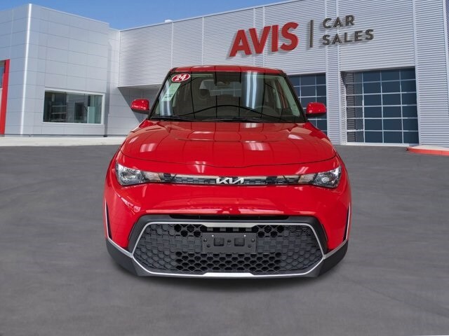 2024 Kia Soul LX photo 2