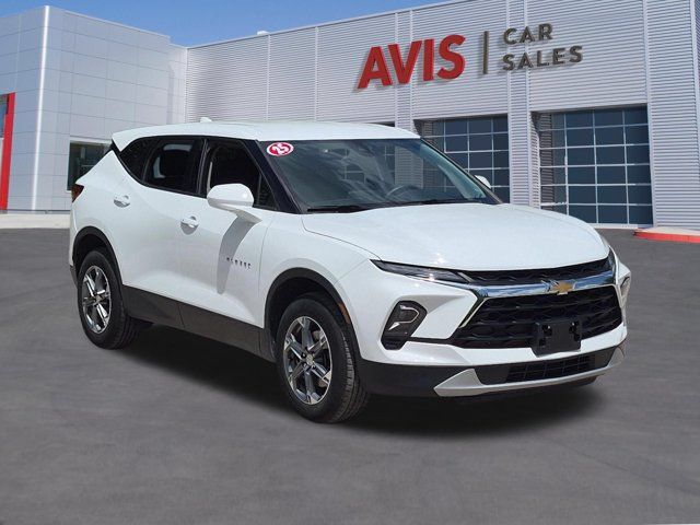 Thumbnail: 2025 Chevrolet Blazer - 3