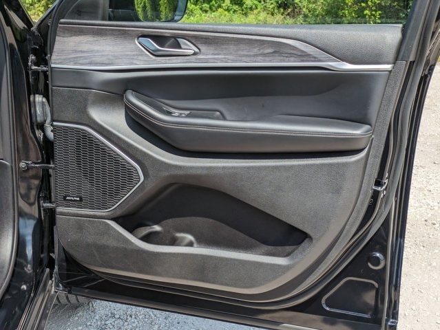 2023 Jeep Grand Cherokee 4xe 34