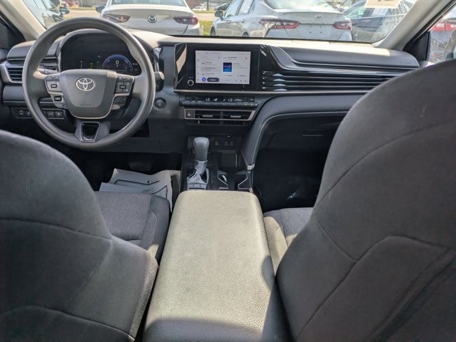 Thumbnail: 2025 Toyota Camry - 25