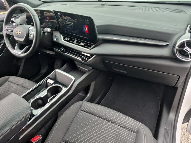 2025 Chevrolet Equinox LT - Photo 31