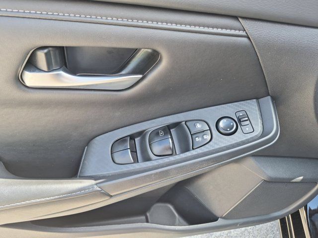 Thumbnail: 2025 Nissan Sentra - 13