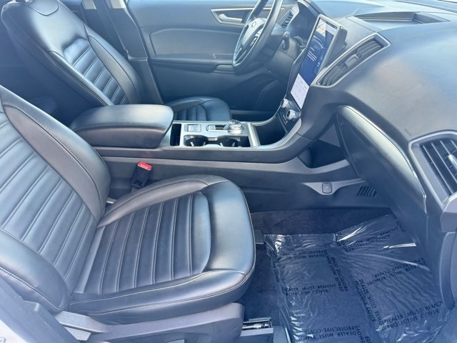 Thumbnail: 2022 Ford Edge - 30