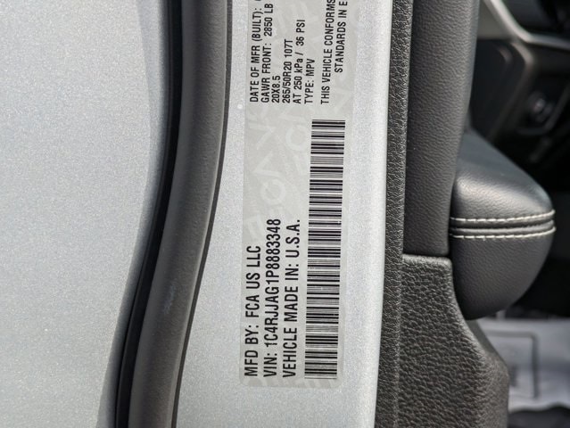 Thumbnail: 2023 Jeep Grand Cherokee L - 36