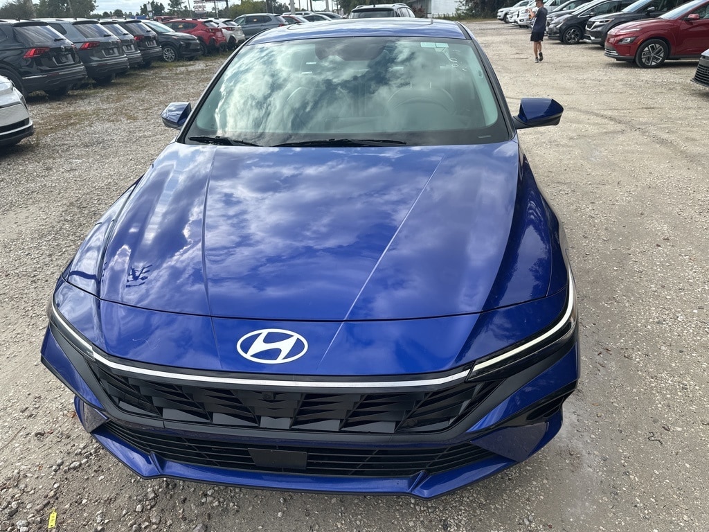 Thumbnail: 2024 Hyundai Elantra - 2