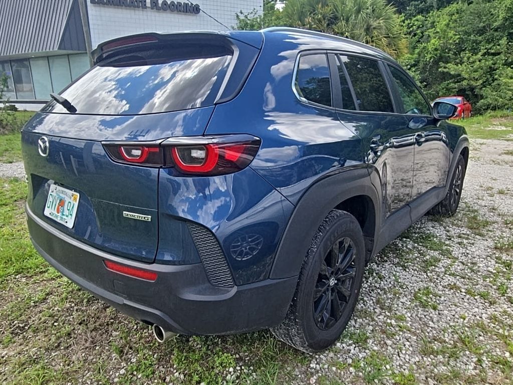 Thumbnail: 2025 Mazda CX-50 - 8