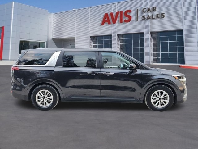 Thumbnail: 2024 Kia Carnival - 5