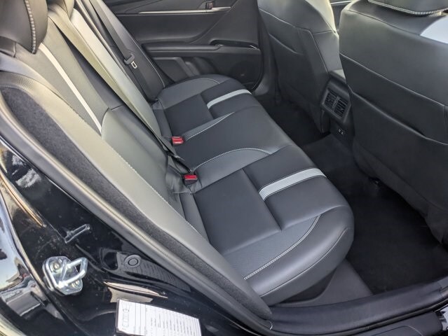 Thumbnail: 2025 Toyota Camry - 30