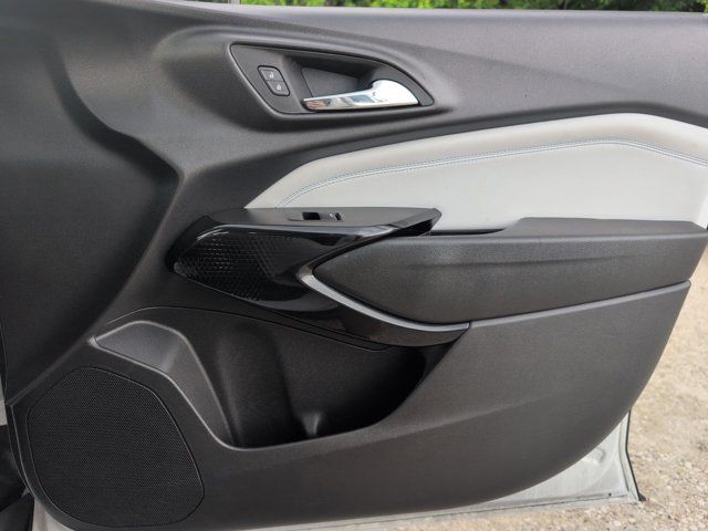 Thumbnail: 2025 Chevrolet Trax - 32