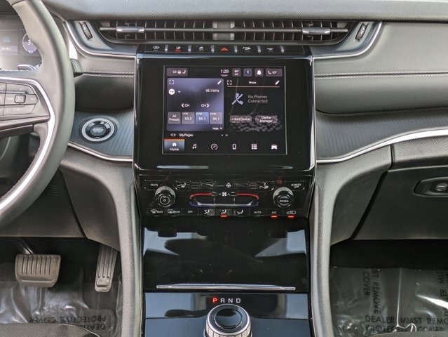 Thumbnail: 2023 Jeep Grand Cherokee L - 18