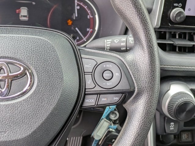 Thumbnail: 2024 Toyota RAV4 - 21