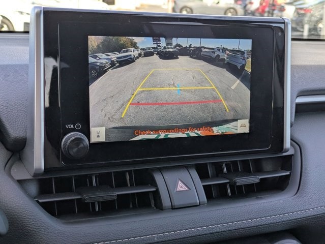 Thumbnail: 2025 Toyota RAV4 - 17