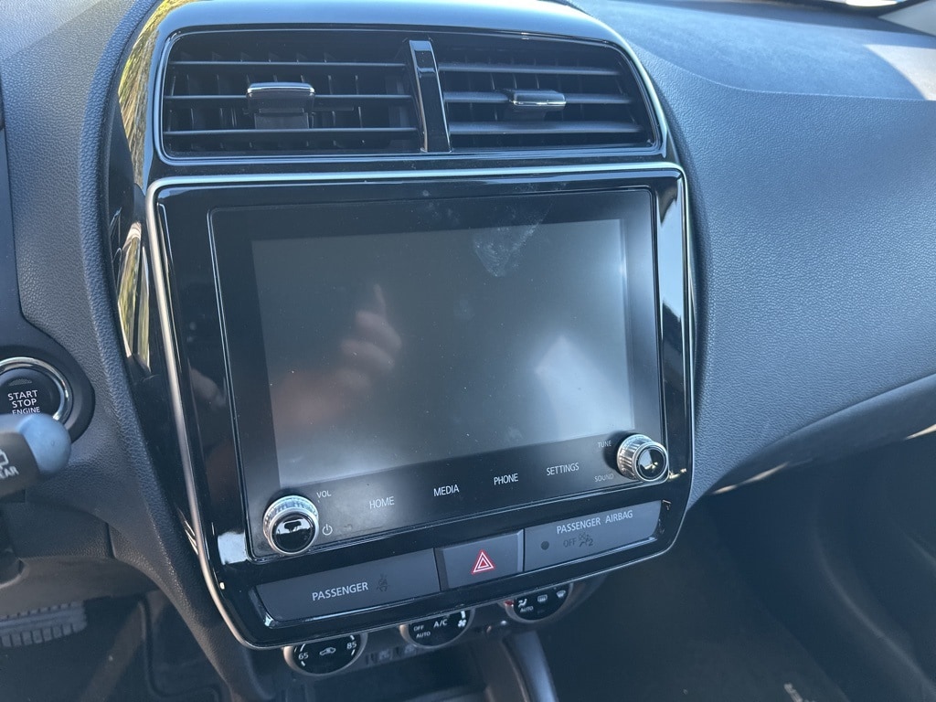 Thumbnail: 2024 Mitsubishi Outlander Sport - 8