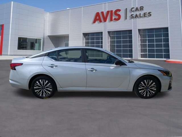 Thumbnail: 2024 Nissan Altima - 5