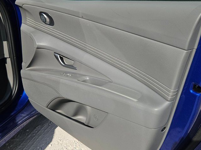 Thumbnail: 2025 Hyundai Elantra - 33