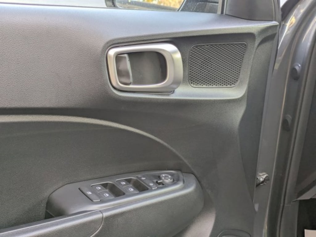 Certified 2025 Hyundai Venue SEL SUV