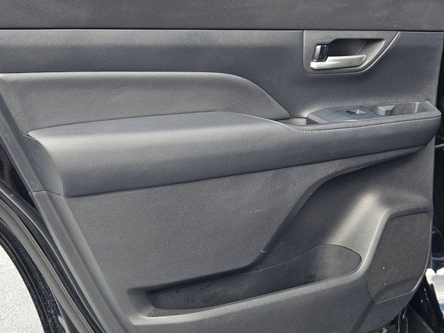 Thumbnail: 2025 Toyota Grand Highlander - 24