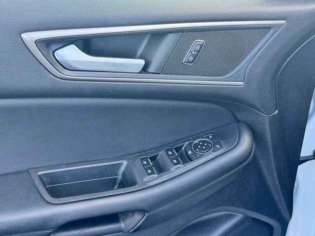 Thumbnail: 2022 Ford Edge - 13