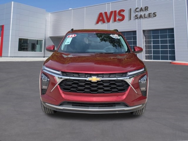 Thumbnail: 2024 Chevrolet Trax - 2