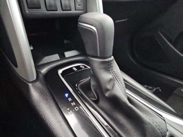 Thumbnail: 2025 Toyota Corolla Cross - 11