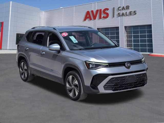 Thumbnail: 2025 Volkswagen Taos - 3