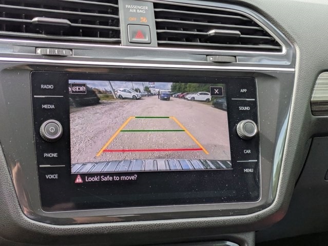 Thumbnail: 2024 Volkswagen Tiguan - 9