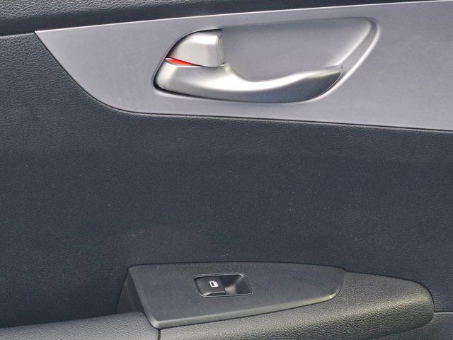 Thumbnail: 2024 Kia Forte - 26