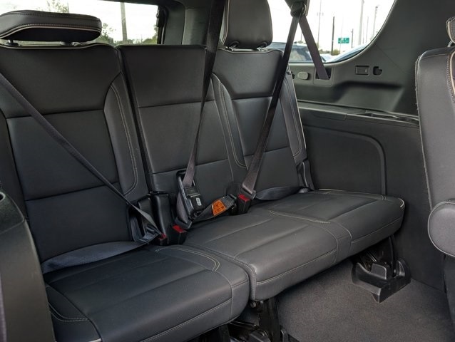 Thumbnail: 2023 Chevrolet Suburban - 30