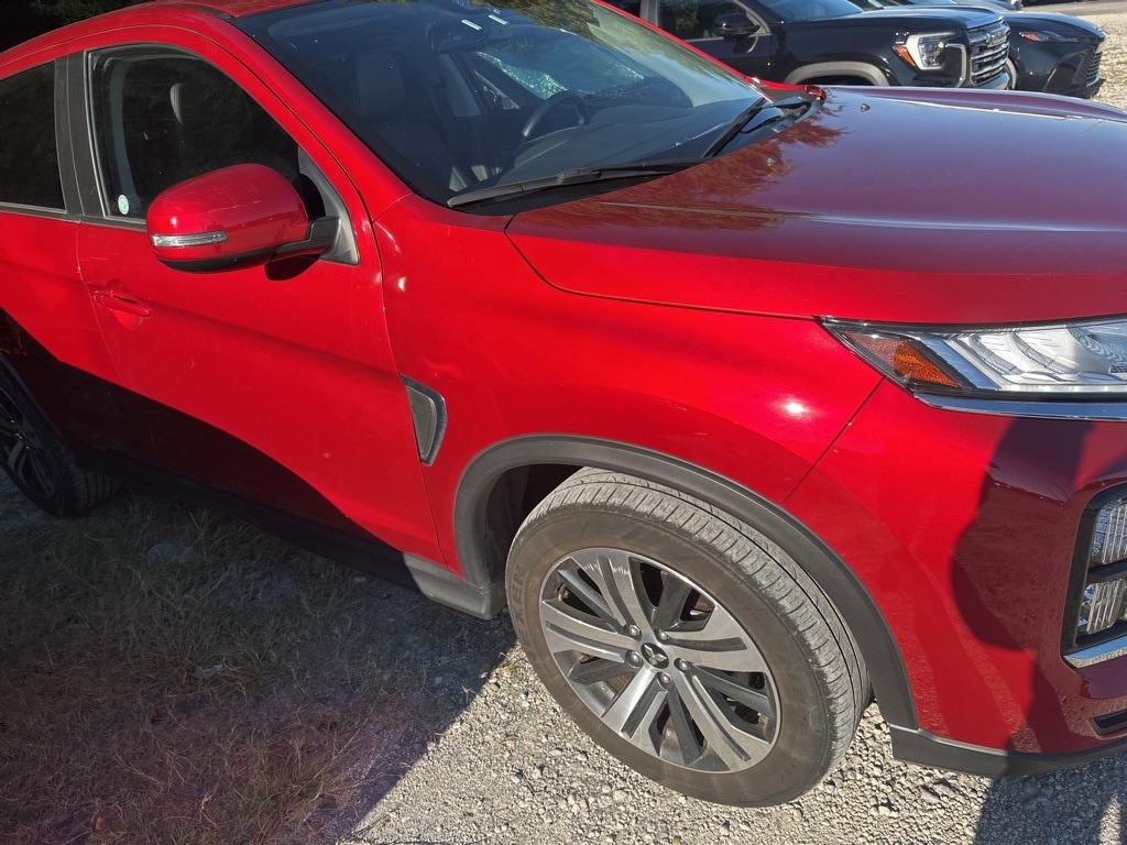 Thumbnail: 2024 Mitsubishi Outlander Sport - 3