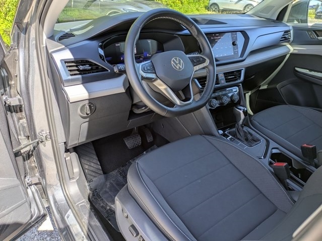 Thumbnail: 2024 Volkswagen Taos - 14