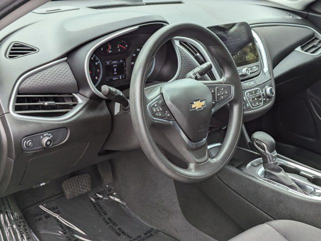 Thumbnail: 2024 Chevrolet Malibu - 14
