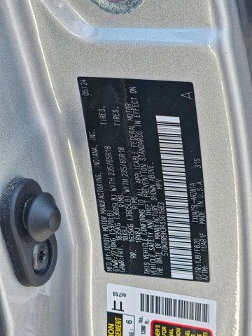 Thumbnail: 2024 Toyota Highlander - 37