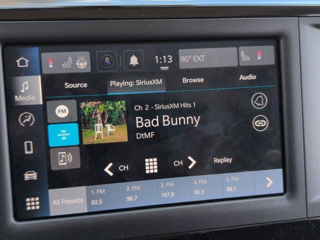 Thumbnail: 2024 Chrysler Voyager - 18