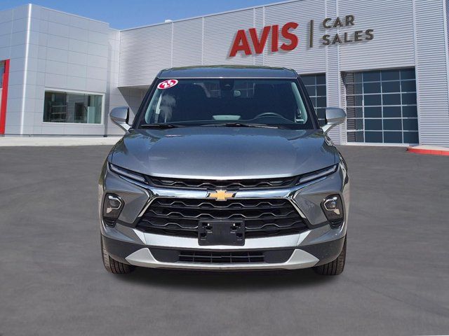Thumbnail: 2025 Chevrolet Blazer - 2