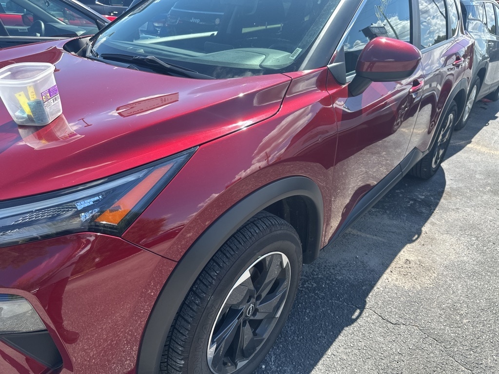 Thumbnail: 2024 Nissan Rogue - 1