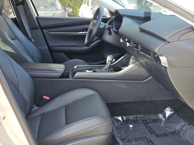 Thumbnail: 2025 Mazda Mazda3 - 31