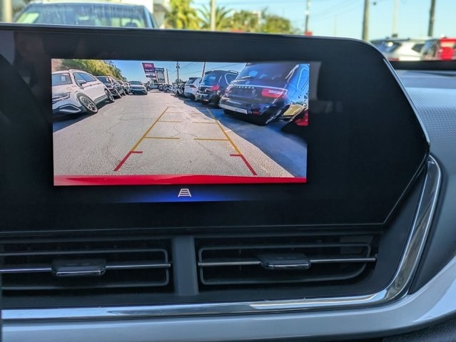 Thumbnail: 2025 Chevrolet Trax - 9