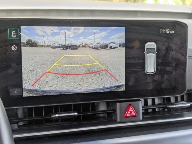 Thumbnail: 2025 Kia Carnival - 16