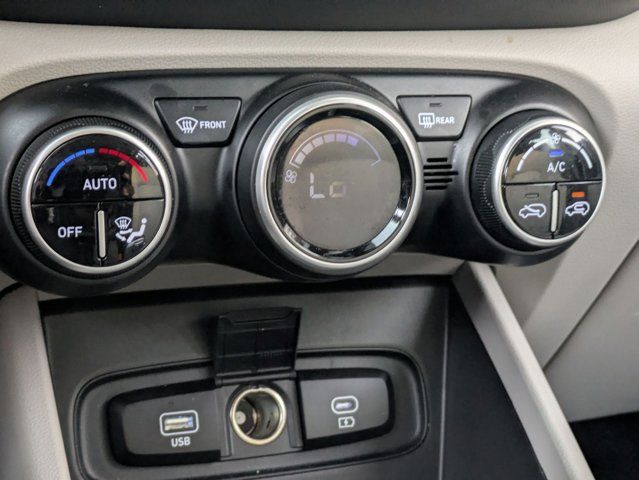 Thumbnail: 2025 Hyundai Venue - 17