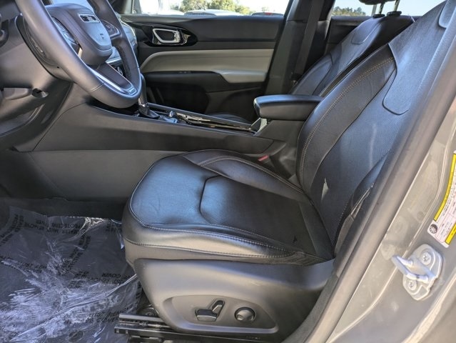 Thumbnail: 2023 Jeep Compass - 17