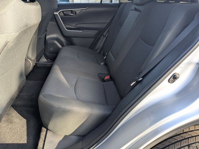 Thumbnail: 2025 Toyota RAV4 - 21