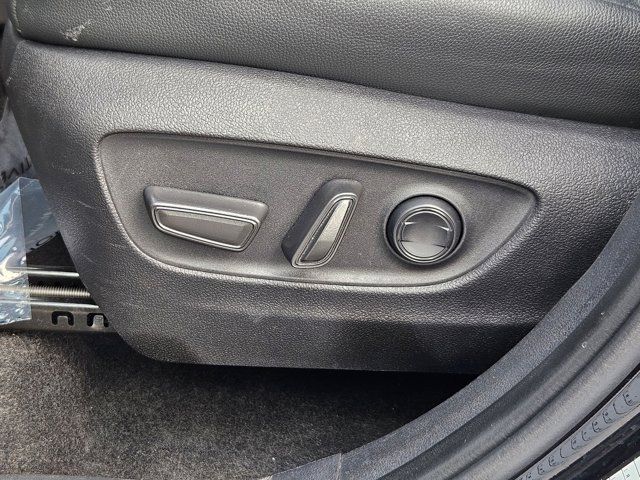 Thumbnail: 2025 Toyota Grand Highlander - 15