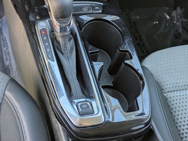 Thumbnail: 2025 Chevrolet Trax - 16