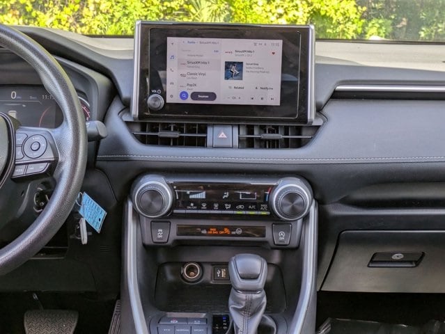 Thumbnail: 2024 Toyota RAV4 - 15