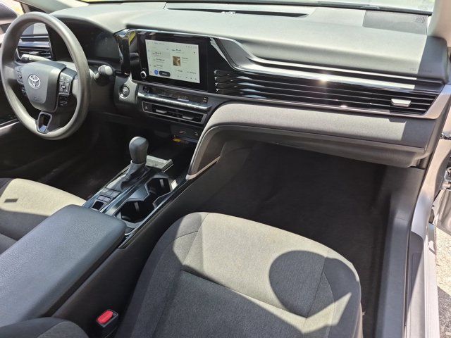 Thumbnail: 2025 Toyota Camry - 31